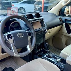 تۆیۆتا لاندكروزر پرادۆ